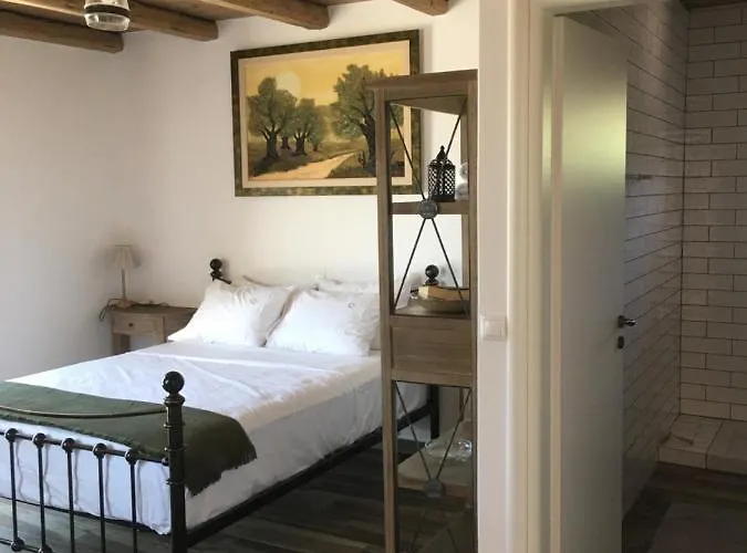 The Mousehouse Riglia