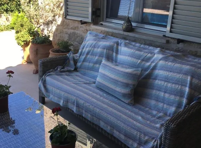 The Mousehouse * Riglia